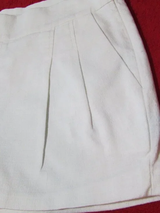 J. Crew Structured Cotton Shorts - Chino Pleated 3 inch inseam - Picture 3 of 10